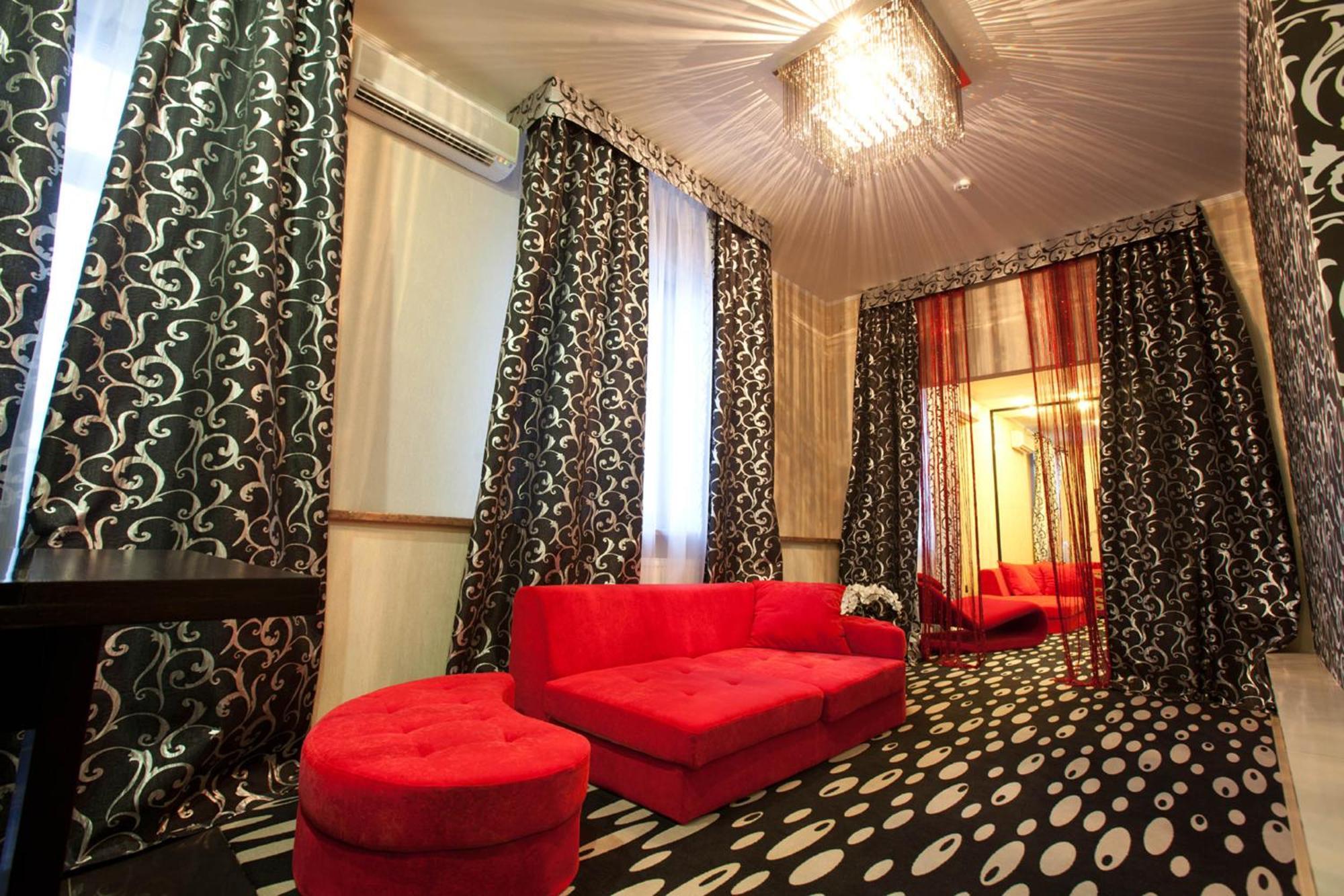 Deluxe Hotel Kupava Lviv Exterior photo