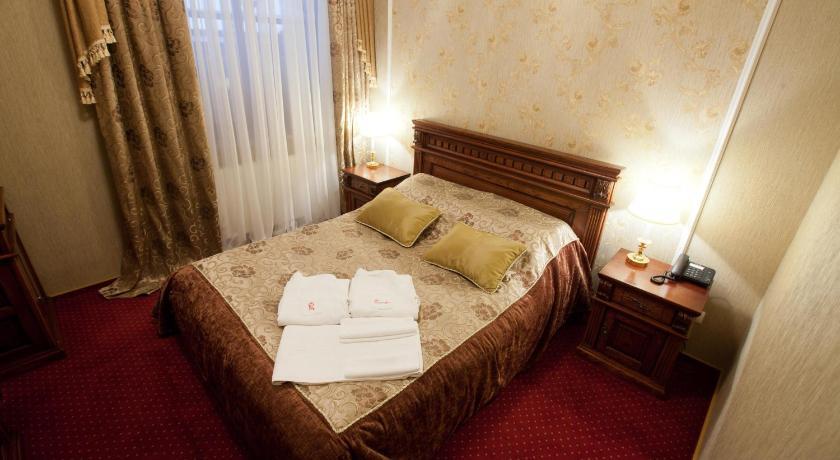 Deluxe Hotel Kupava Lviv Room photo