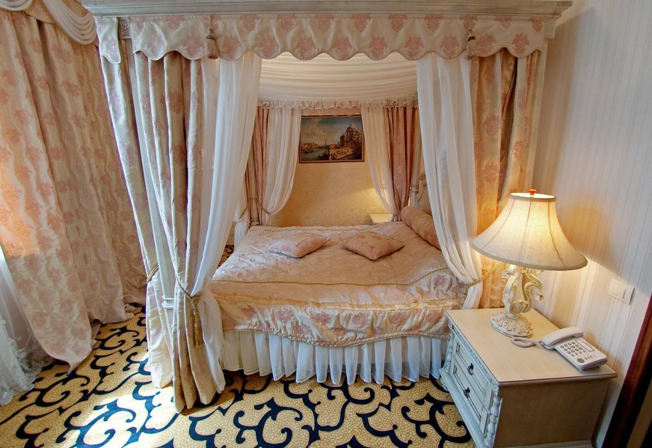Deluxe Hotel Kupava Lviv Room photo